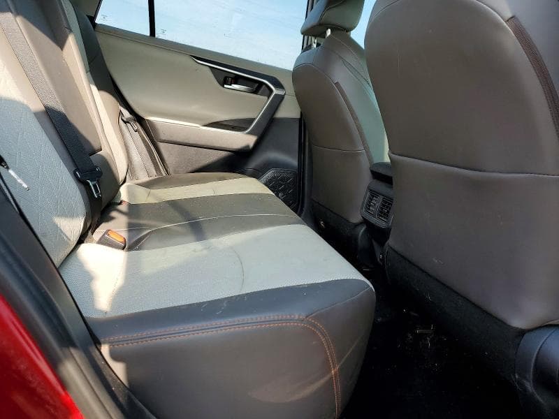 2019 TOYOTA RAV4 ADVENTURE 11