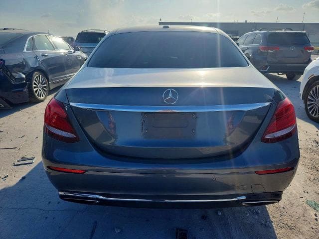2017 MERCEDES-BENZ E 300 6