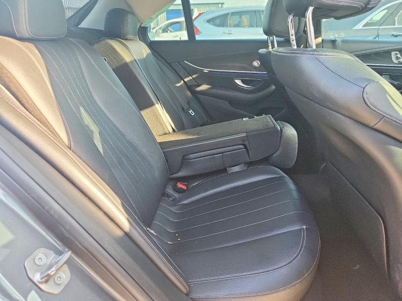 2017 MERCEDES-BENZ E 300 10