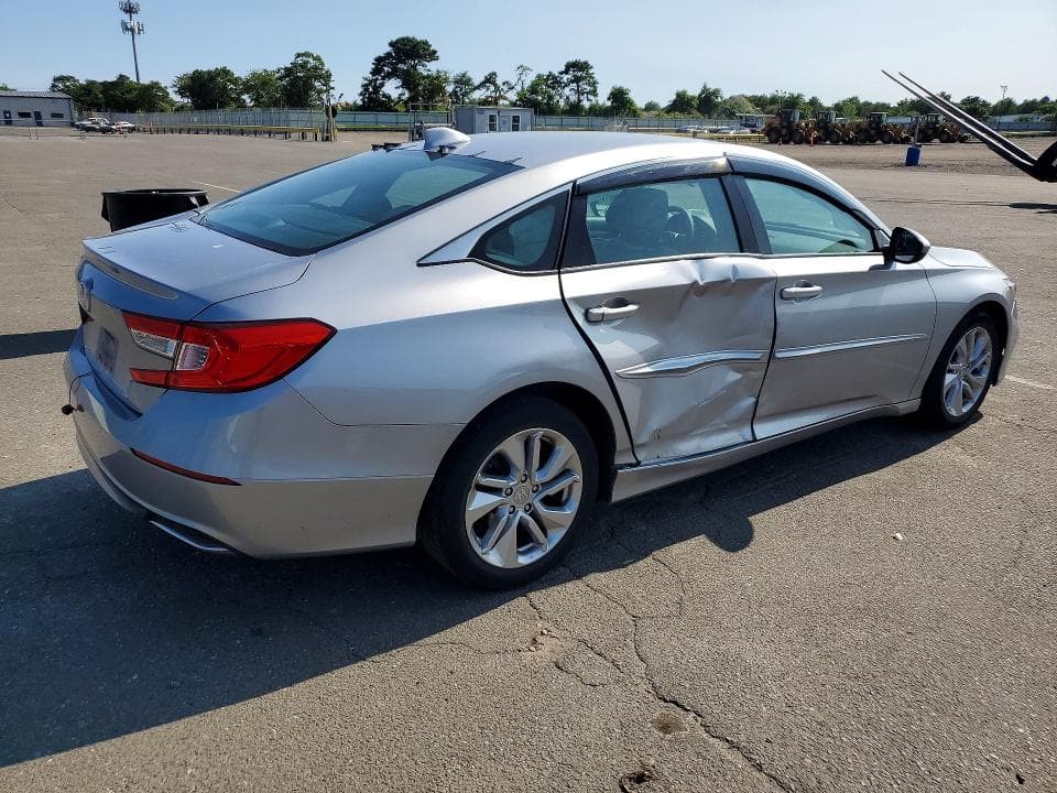 2020 HONDA ACCORD LX 3