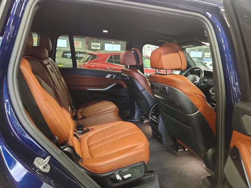 2021 BMW X7 XDRIVE40I 11