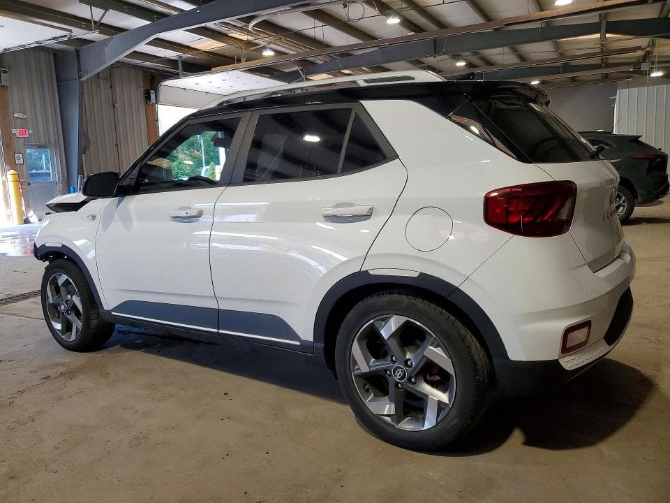 2022 HYUNDAI VENUE LIMITED 2