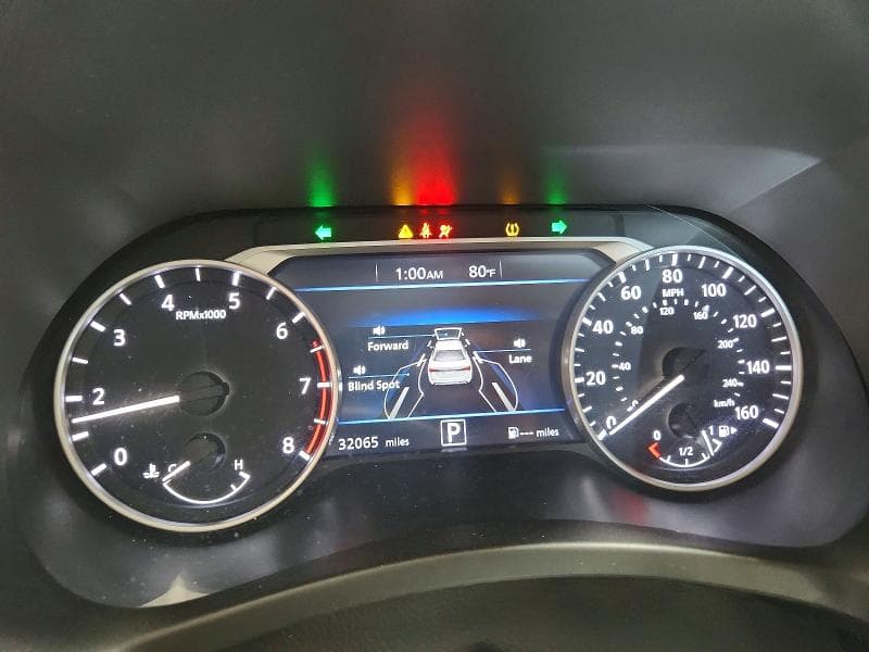 2025 NISSAN SENTRA SV 9