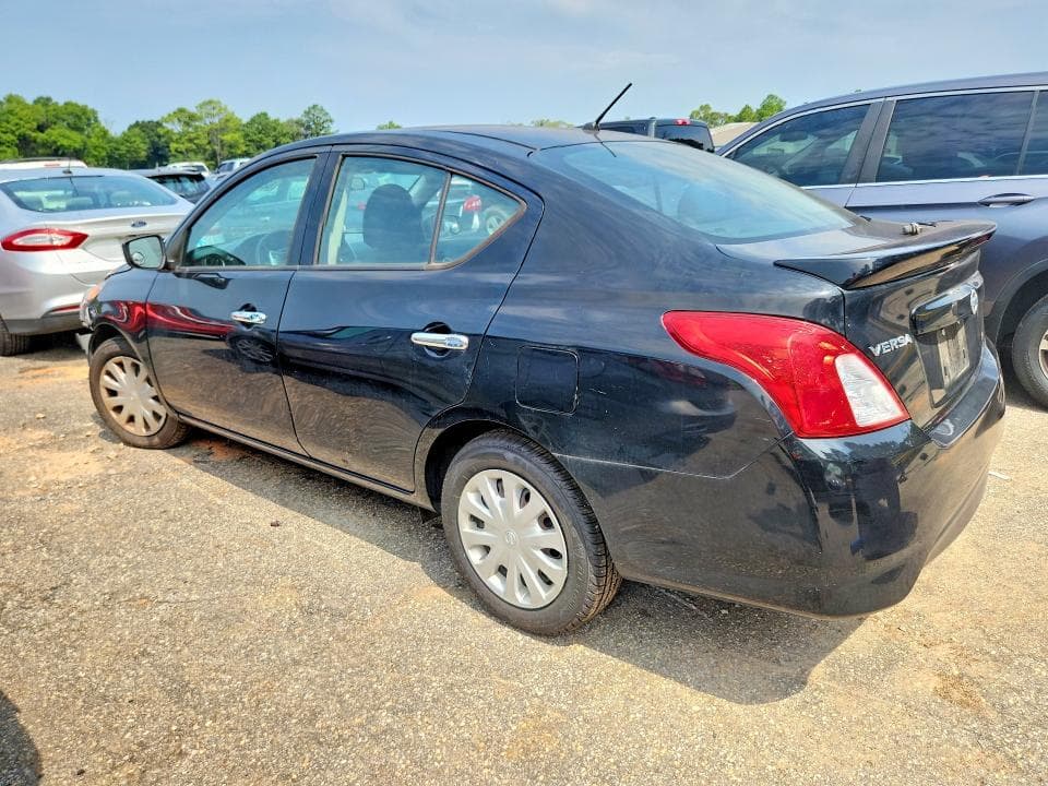 2019 NISSAN VERSA SV 2