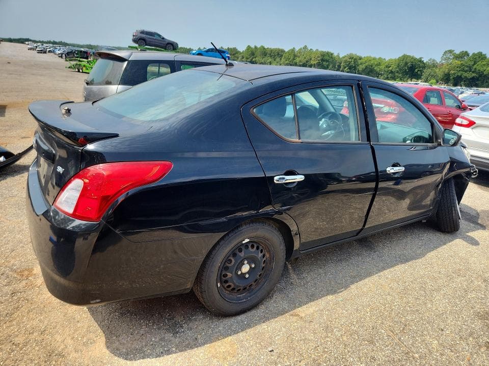 2019 NISSAN VERSA SV 3