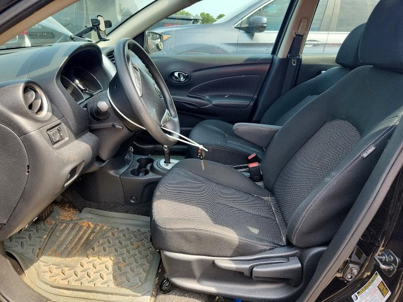 2019 NISSAN VERSA SV 7
