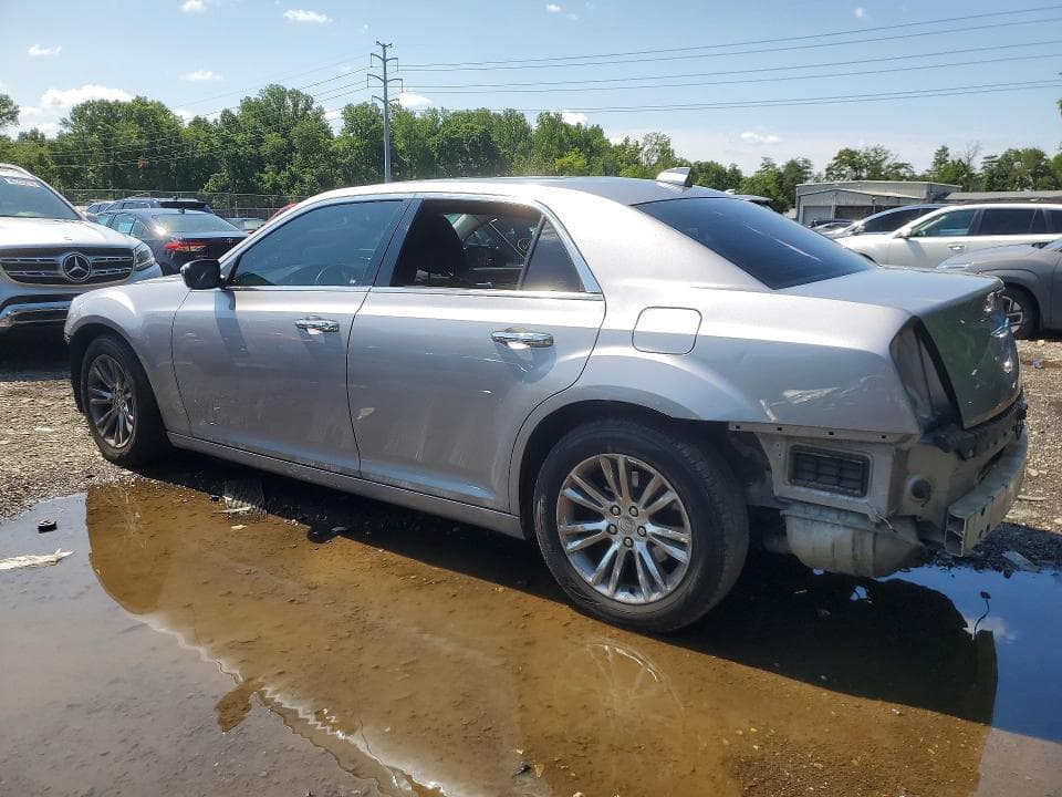 2017 CHRYSLER 300C 2