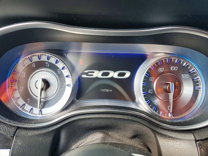 2017 CHRYSLER 300C 9