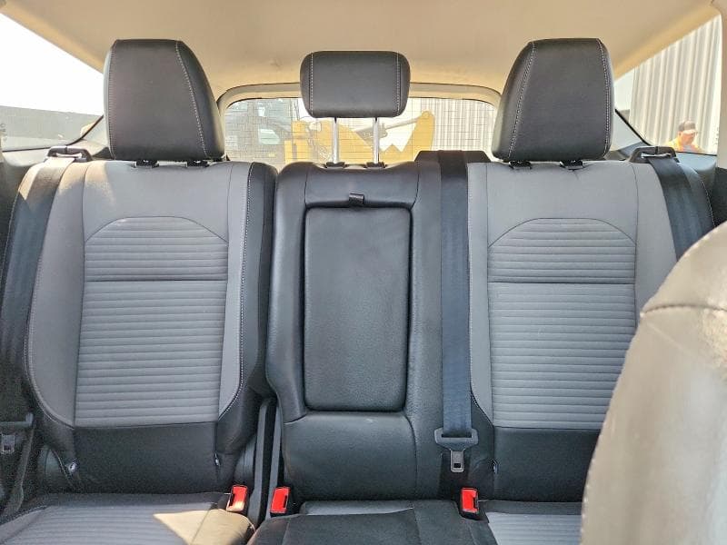 2019 FORD ESCAPE TITANIUM 10