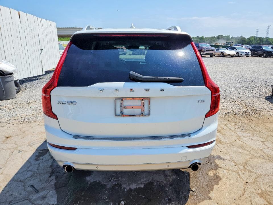 2019 VOLVO XC90 T5 MOMENTUM 6