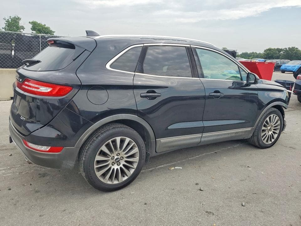 2017 LINCOLN MKC RESERVE 3