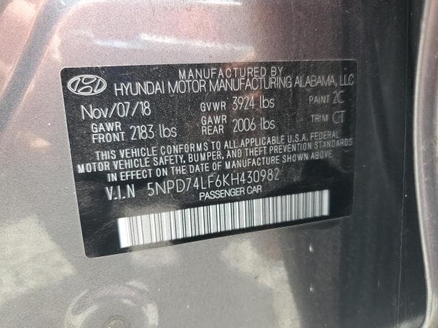 2019 HYUNDAI ELANTRA SE 12