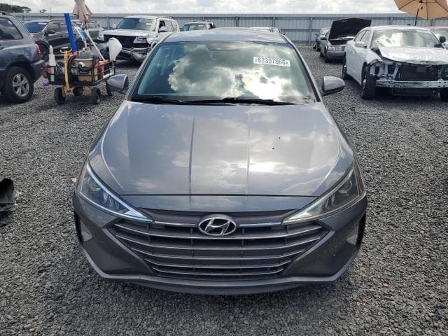 2019 HYUNDAI ELANTRA SE 5
