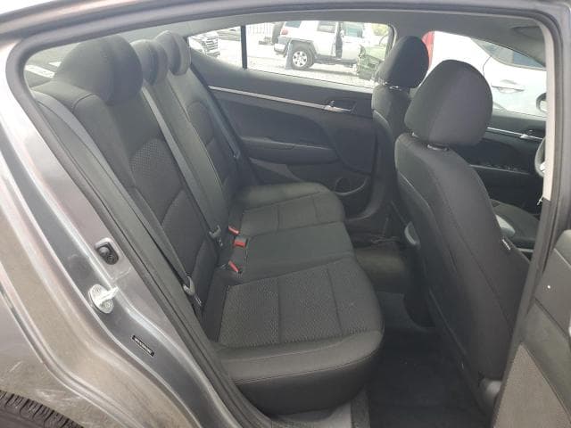 2019 HYUNDAI ELANTRA SE 10
