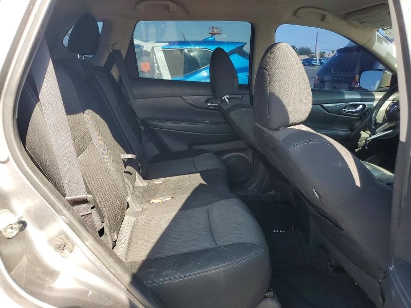 2018 NISSAN ROGUE SV 10