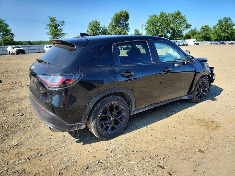 2023 HONDA HR-V SPORT 3