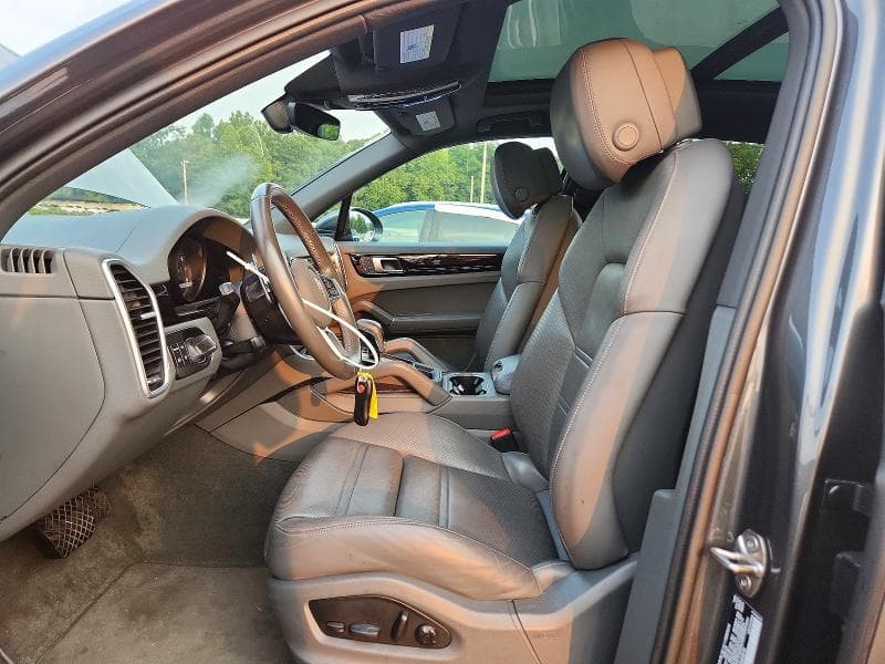2022 PORSCHE CAYENNE 7