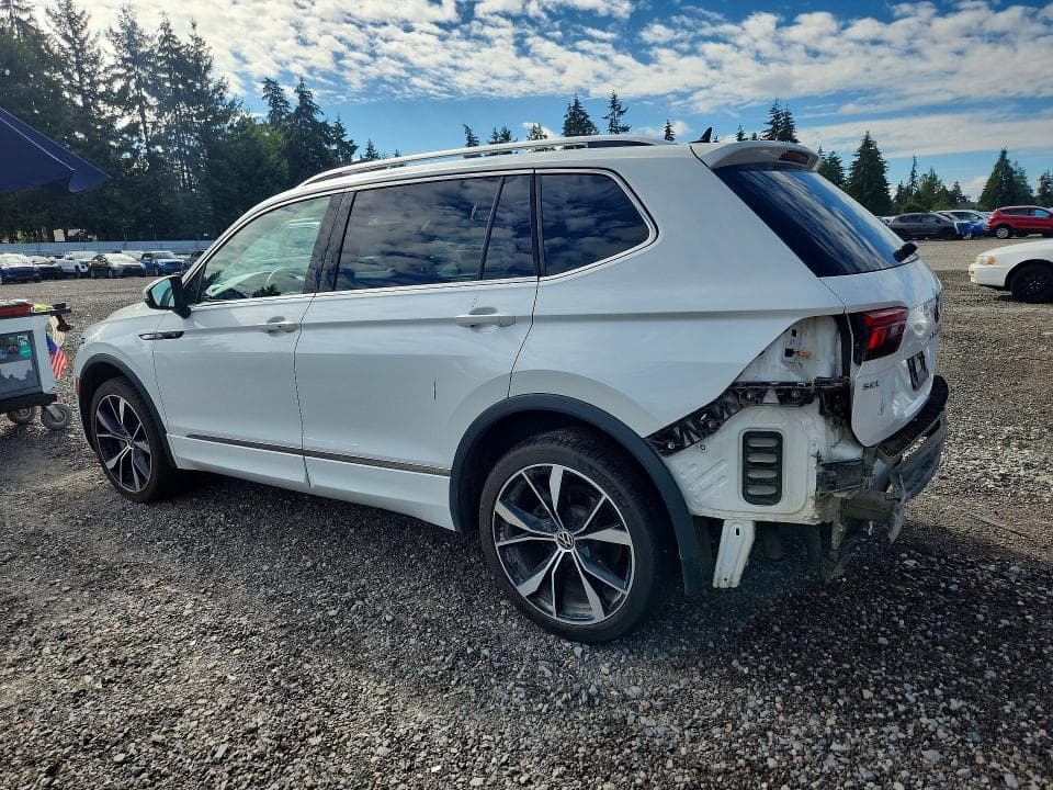 2022 VOLKSWAGEN TIGUAN SEL R-LINE 2