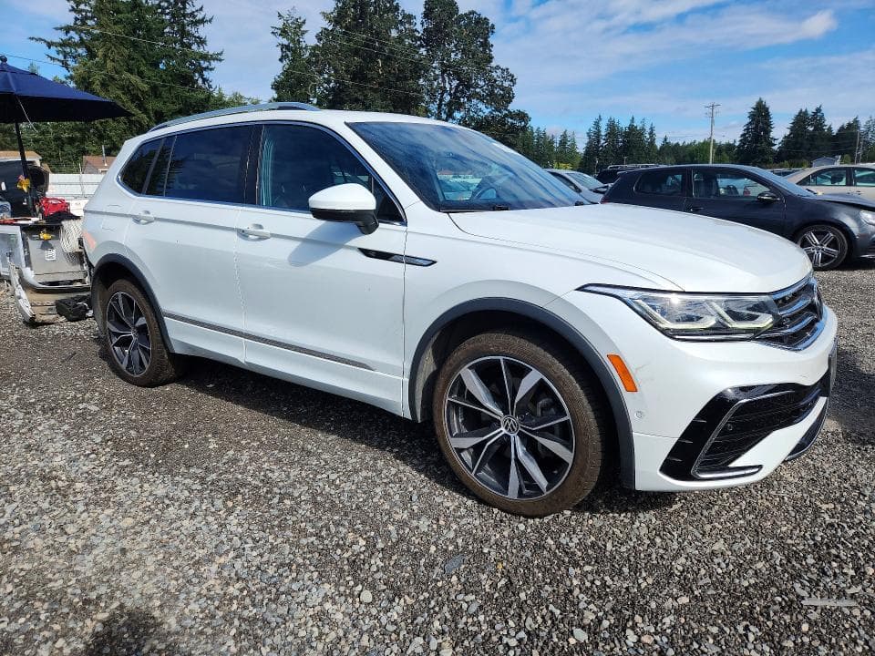 2022 VOLKSWAGEN TIGUAN SEL R-LINE 4