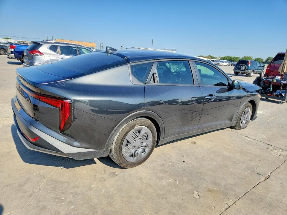 2025 KIA K4 LX 3