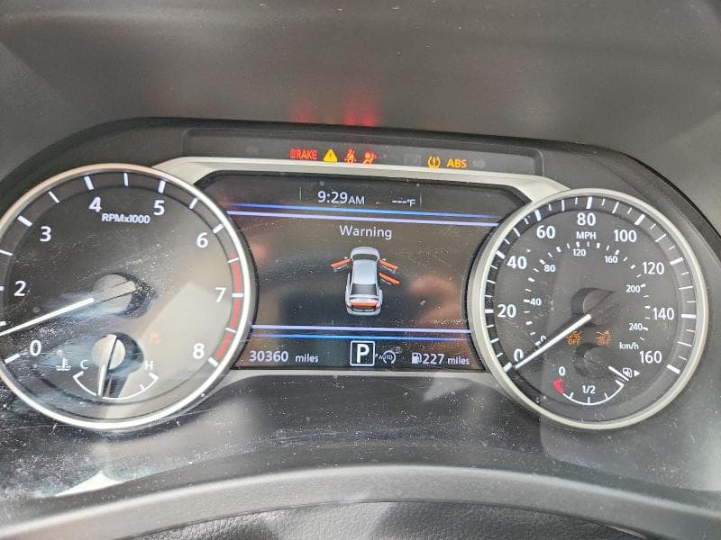 2025 NISSAN SENTRA SV 9