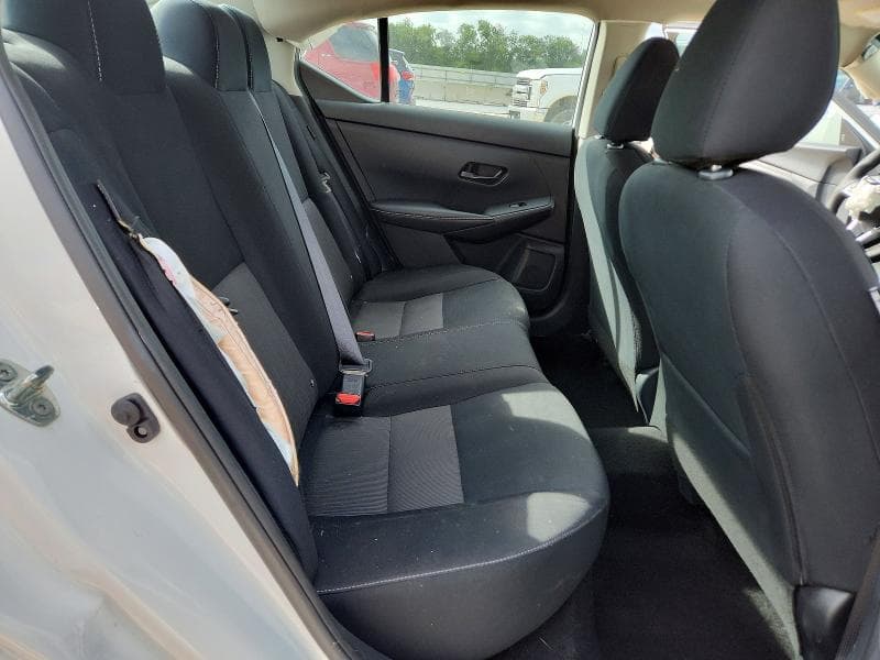 2025 NISSAN SENTRA SV 10