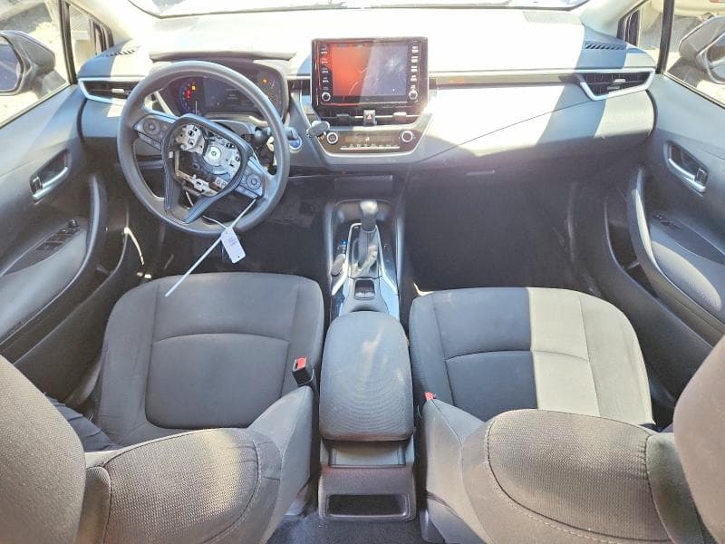 2020 TOYOTA COROLLA LE 8