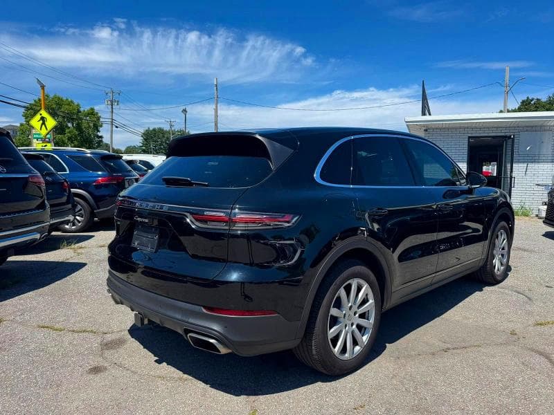 2019 PORSCHE CAYENNE 4