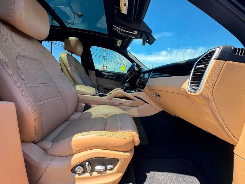 2019 PORSCHE CAYENNE 5