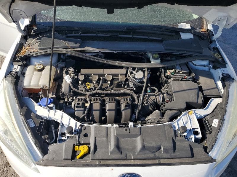 2017 FORD FOCUS SE 11