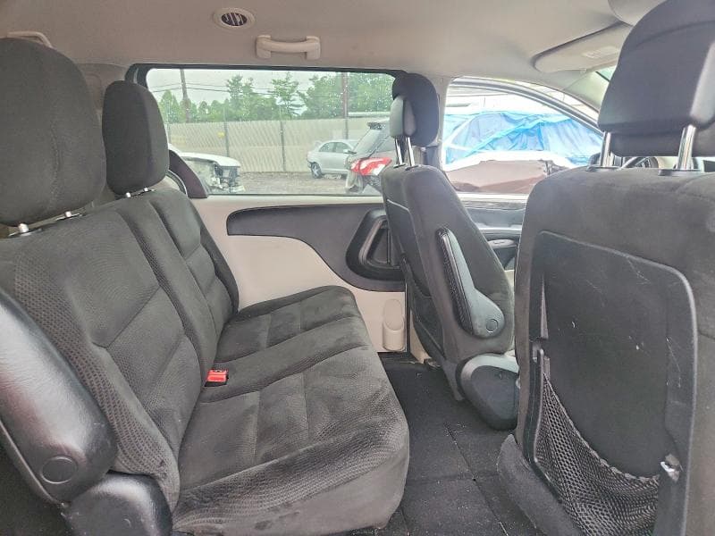 2017 DODGE GRAND CARAVAN SE 11