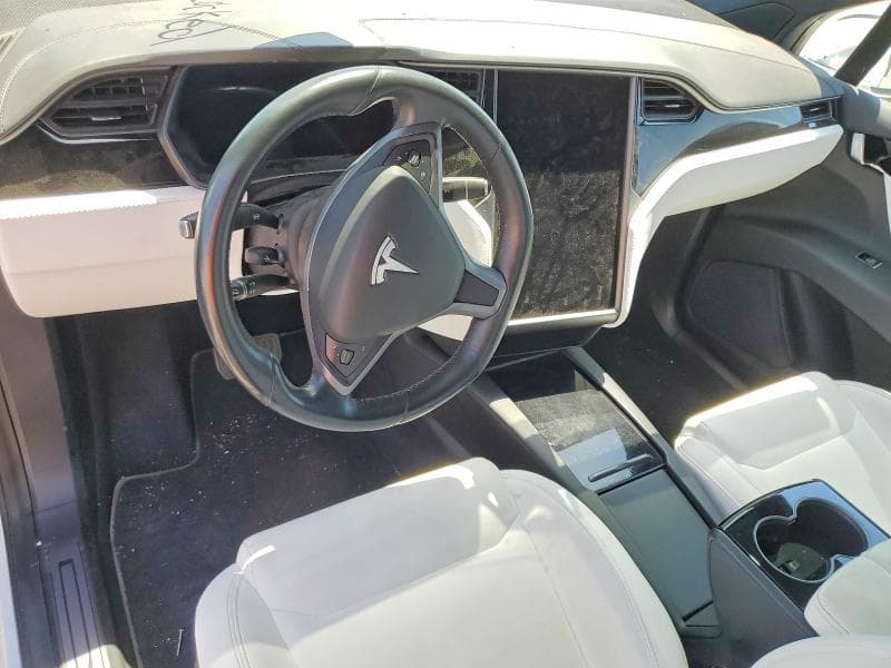 2020 TESLA MODEL X 8