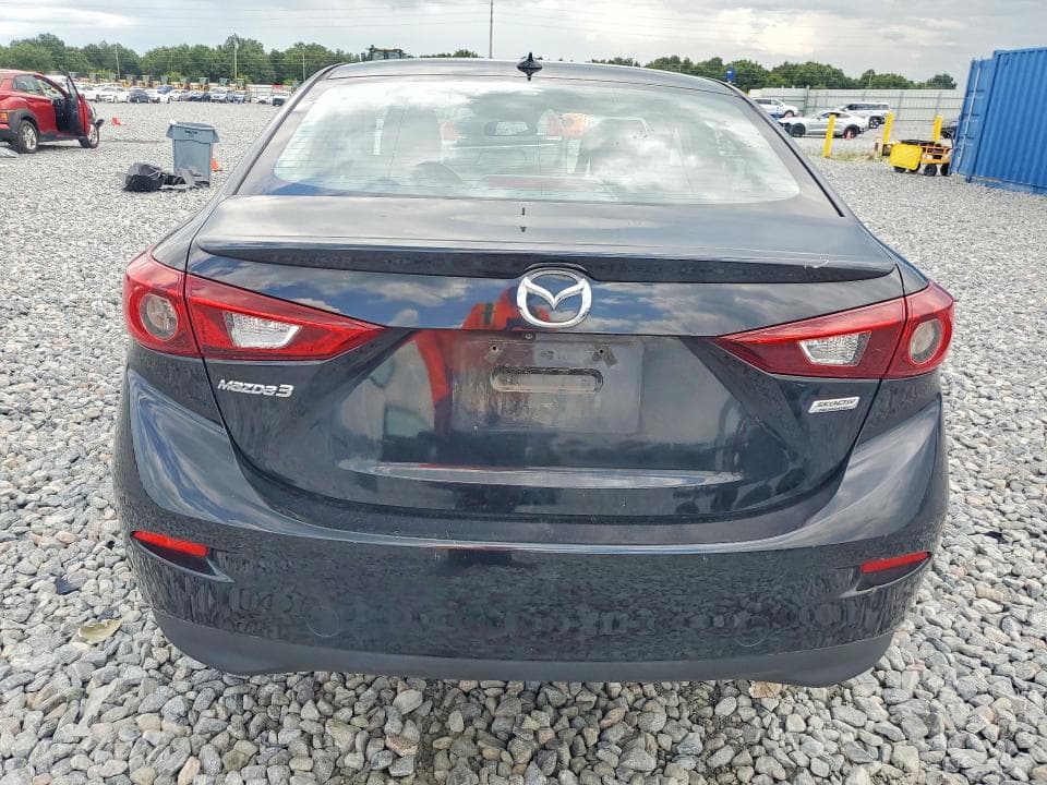 2018 MAZDA 3 TOURING 6
