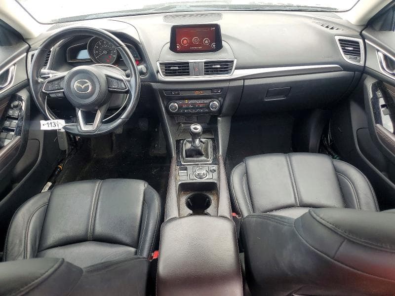 2018 MAZDA 3 TOURING 8