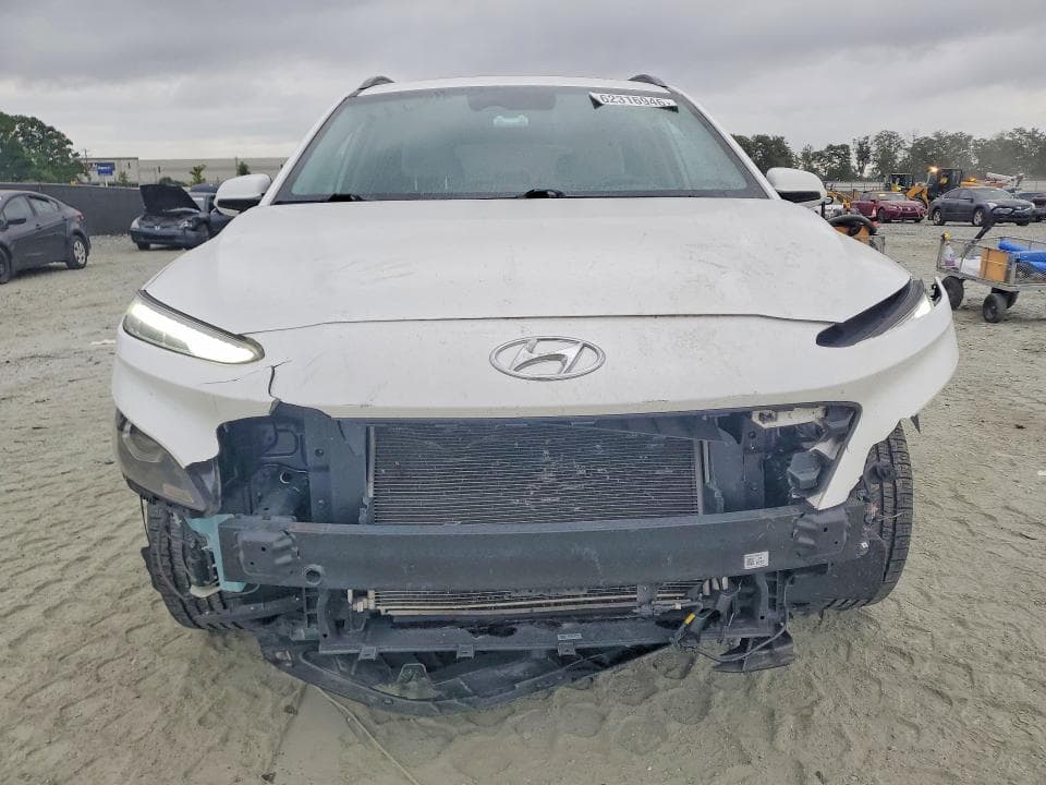 2022 HYUNDAI KONA SEL 5