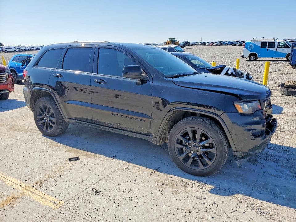2018 JEEP GRAND CHEROKEE LAREDO 4