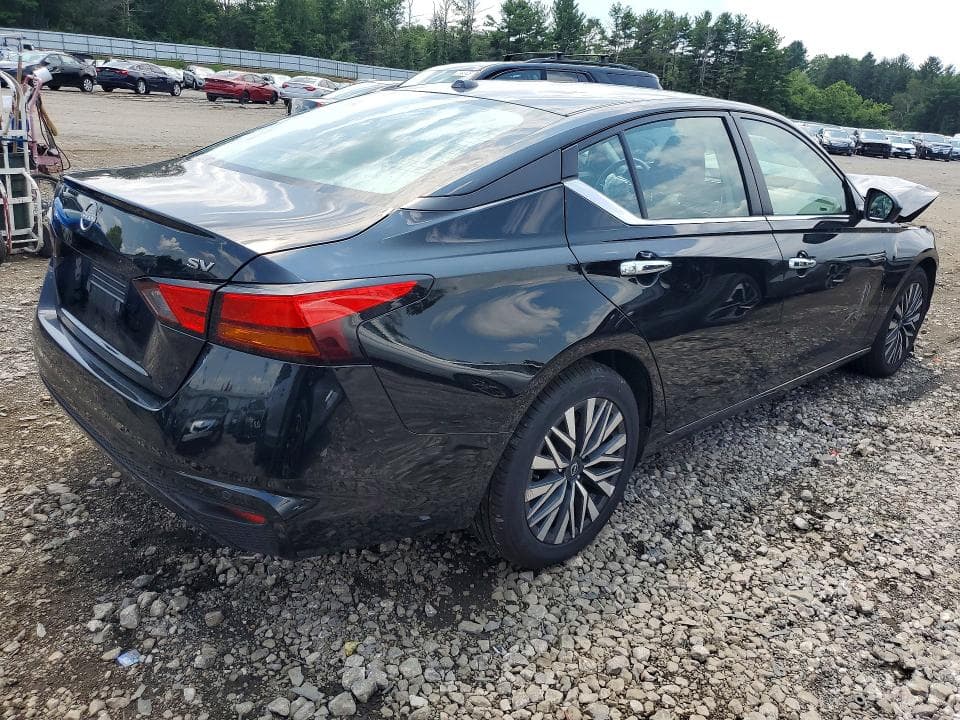 2024 NISSAN ALTIMA SV 3