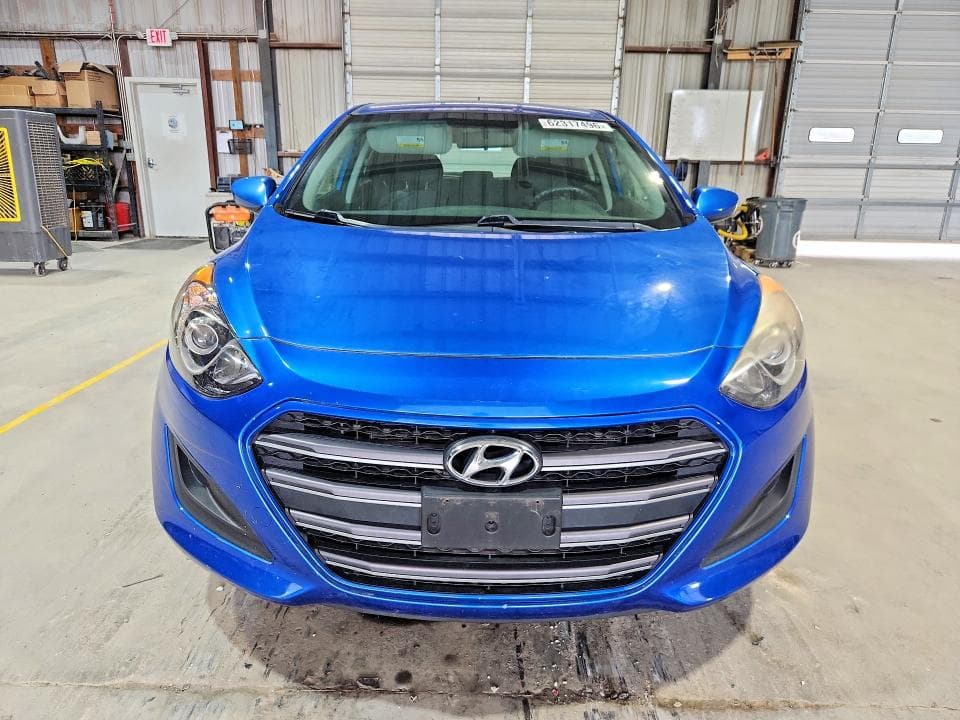 2017 HYUNDAI ELANTRA GT BASE 5