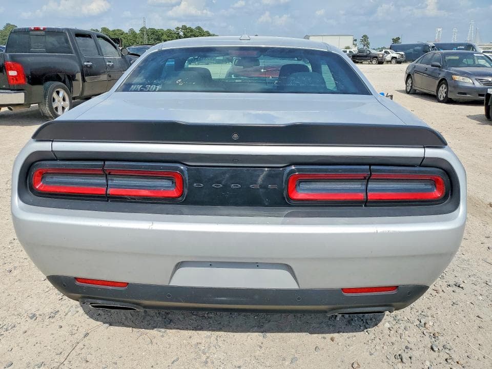 2023 DODGE CHALLENGER R/T 6