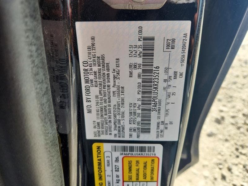 2019 FORD FUSION SE 13