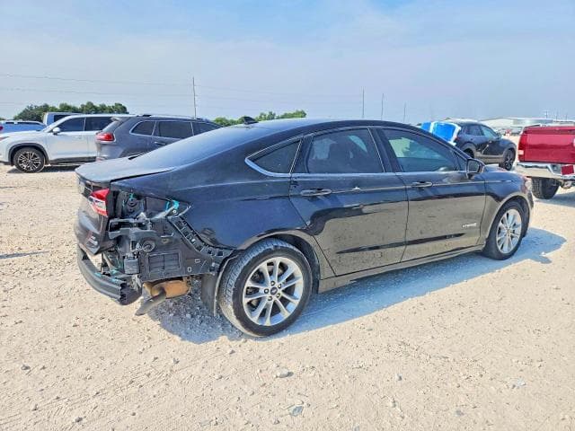 2019 FORD FUSION SE 3