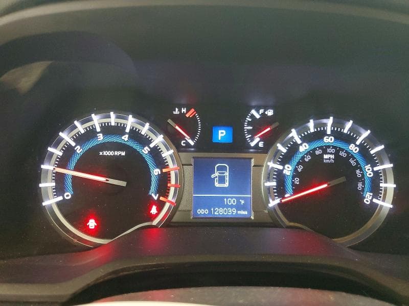 2017 TOYOTA 4RUNNER SR5 PREMIUM 9