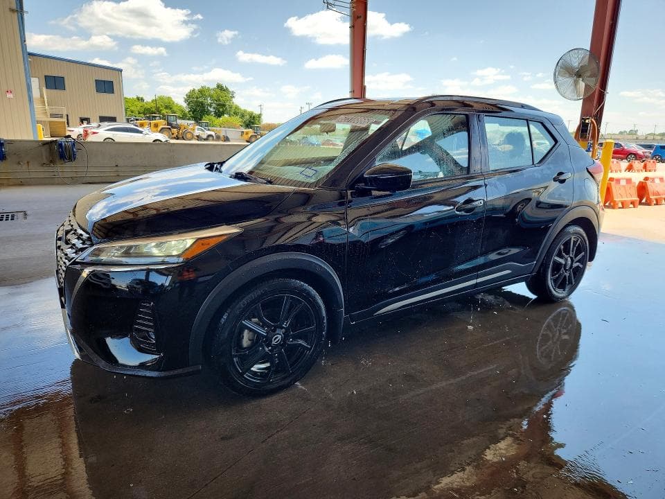 2023 NISSAN KICKS SR - 1