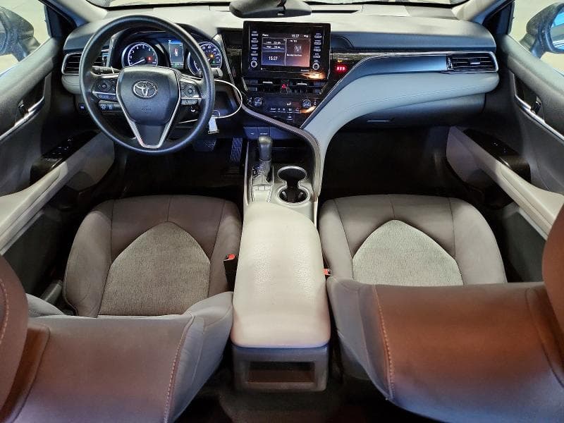 2022 TOYOTA CAMRY LE 8