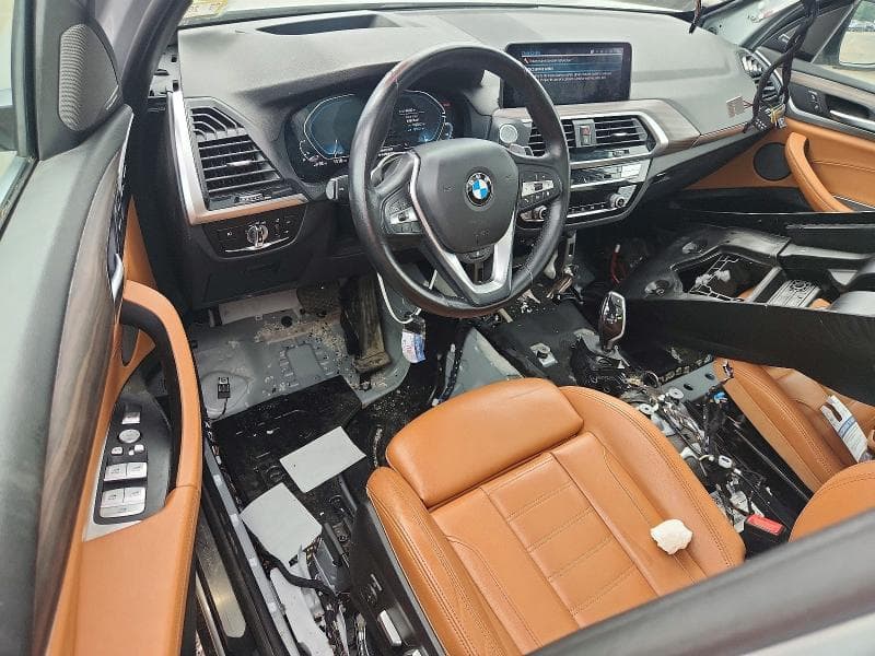 2021 BMW X3 XDRIVE30E 8