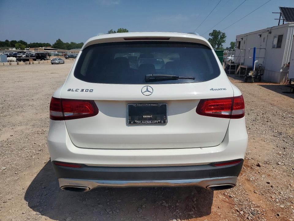 2018 MERCEDES-BENZ GLC 300 4MATIC 6