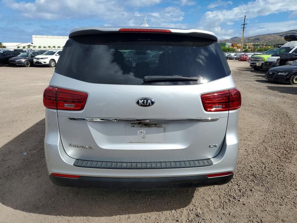 2020 KIA SEDONA LX 6