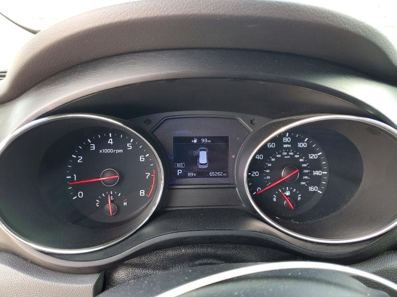 2020 KIA SEDONA LX 9