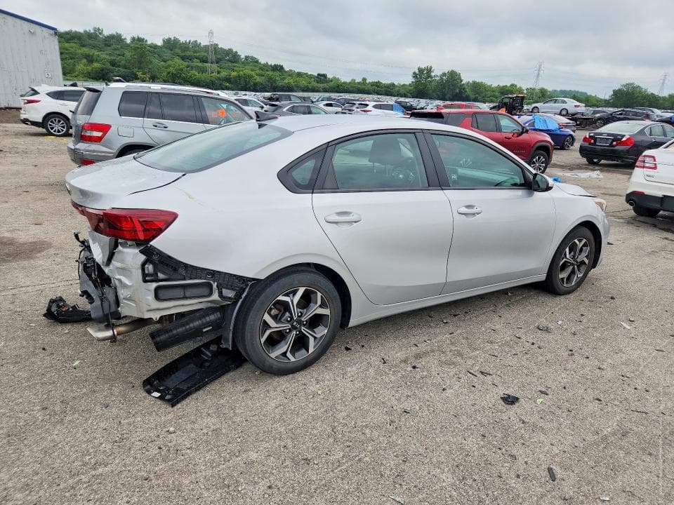 2021 KIA FORTE LXS 3