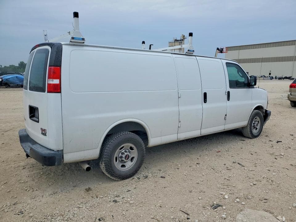 2020 GMC SAVANA G3500 3